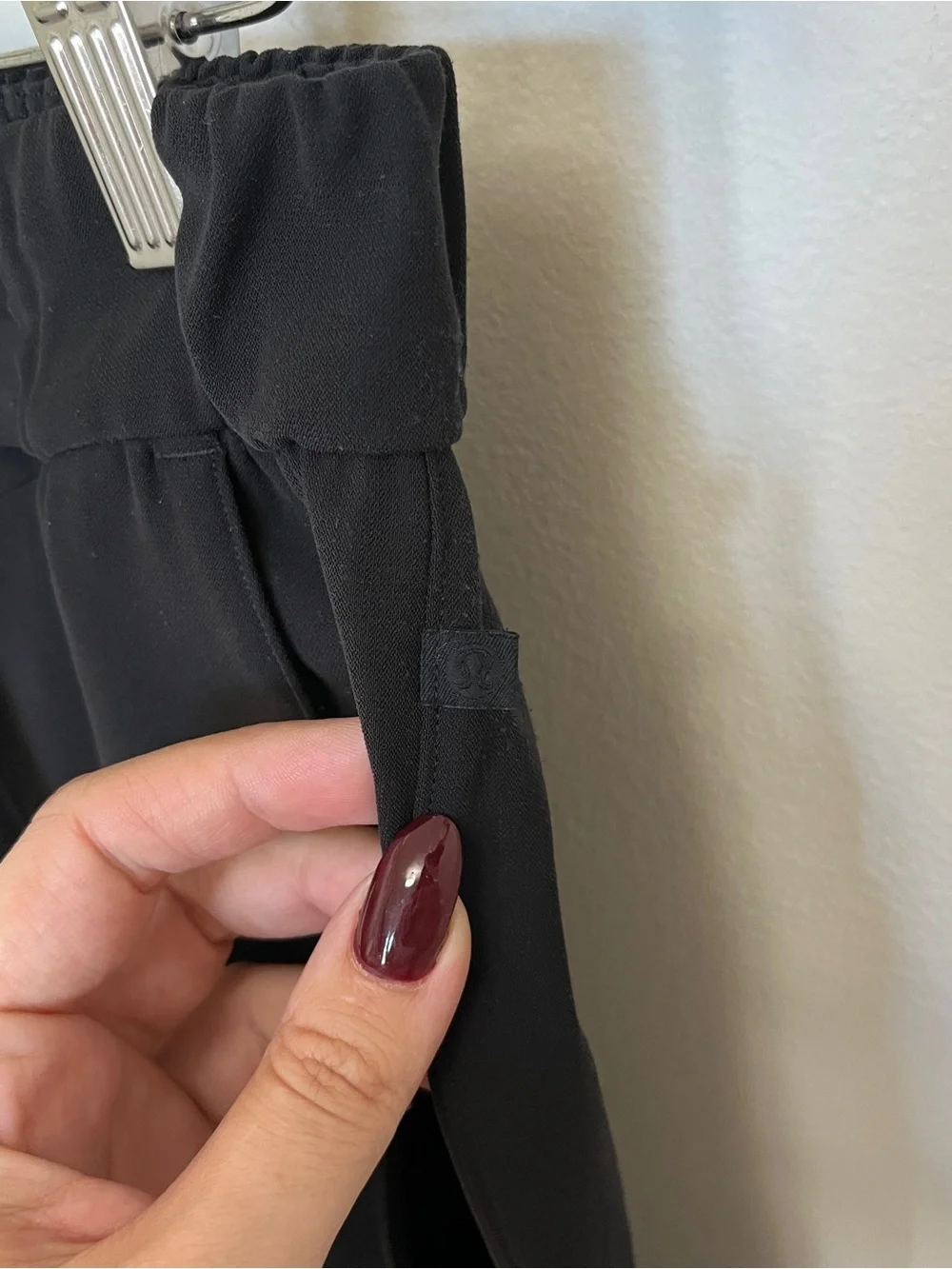 Lululemon Noir Long Trouser Pant Black in Size 12